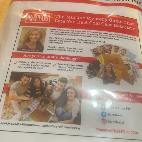 Unsolved Case Files Board Game True Crime - Picture 4 of 5